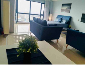 Amazing studio unit ,Cyberjaya,Putrajaya Lake view, Netflix, Wi-Fi, Parking